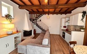 Casa Pilari Guest Home